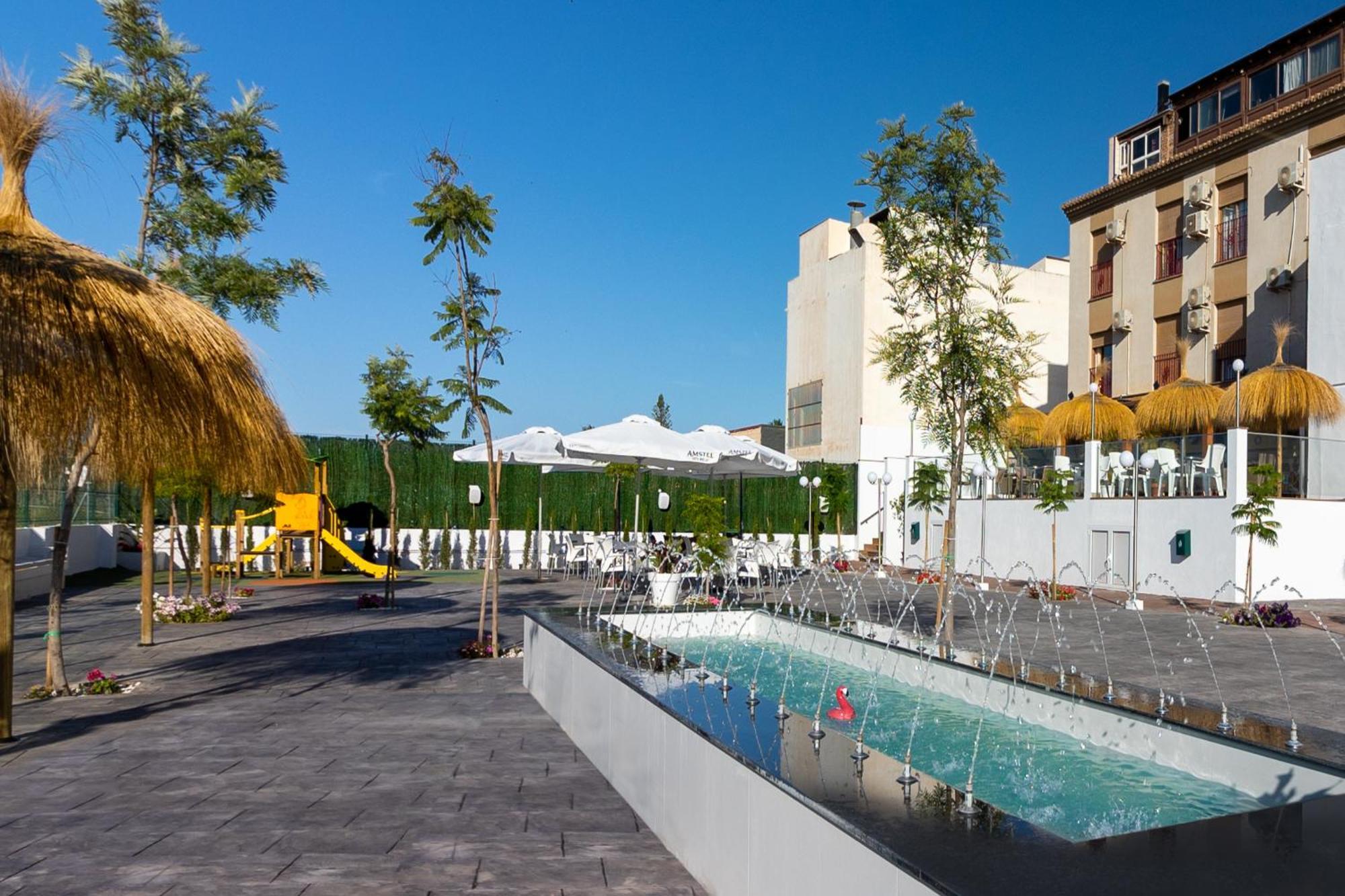 Apartamentos Avenida Tropical By Bossh! Apartments Salobrena Exterior photo